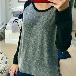 grey/black top